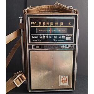 Vtg GE General Electric Portable Radio NICE AM/FM Transistor P-975F Works